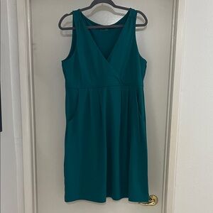 Eddie Bauer Dress Large Tall.  V neck. Darts. Empire.  Gathered front & back.